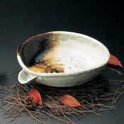 Tsutsue Kiln, Korean Karatsu Lipped Bowl