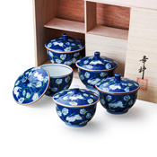 Kosho Kiln, Colorful Arabesque & Rabbit Kumidashi Tea Bowl Set