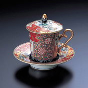 Koimari Auspicious Arabesque Pattern Cup & Saucer w/Lid, 1