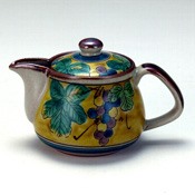 Teapot, Yoshidaya Grapes