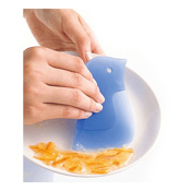 Penguin Scraper, K499 Blue (for Cleaning Tableware) / Kitchen Goods