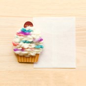 Kurukuru Cupcake Mini Card, Coconut Float