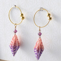 Star anise Earrings #31 Shikainami (Light Pink & Purple)