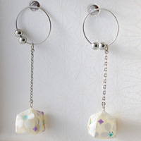 Balloon Earrings #07 Cherry Blossom, White