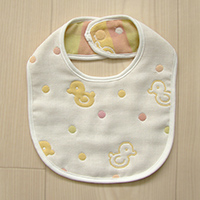 Think-B Bib, 6-Layer Gauze, Chick Pattern [Made In Japan] [Home Goods]