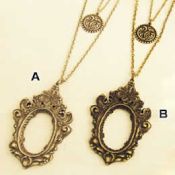 Antique Mirror Style Necklace 