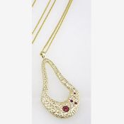 Sparkling Stone Pendant Necklace (Red)