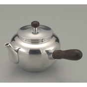Tea Pot, Polishing, horizontal handle