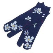 KUROCHIKU Japanese-Style Tabi Socks - Magnolia