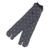 KUROCHIKU Japanese-Style Men's Tabi Socks - Connecting Angles