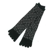 KUROCHIKU 男用 5趾款文化足袋袜 纱绫型纹 黑色