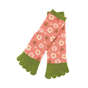 Kurochiku Traditional Socks, 5-Toe, Plum Flower 