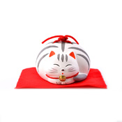 Bowing Cat Ceramic Bell (White)